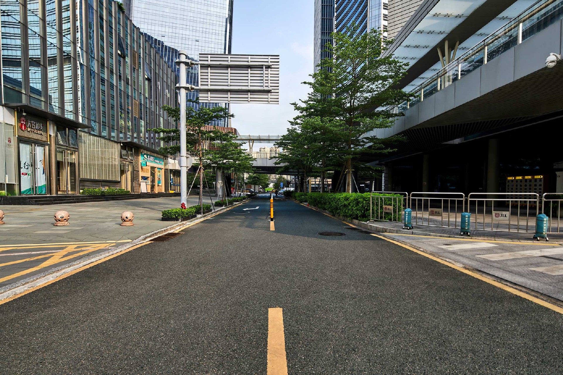 深圳市南山區(qū)前海自貿(mào)西街